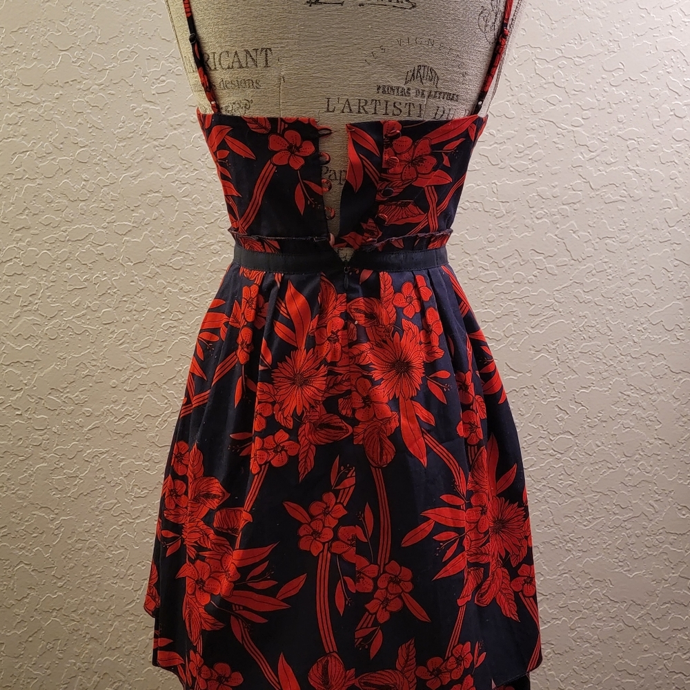 NWOT - Picture 2 of 2